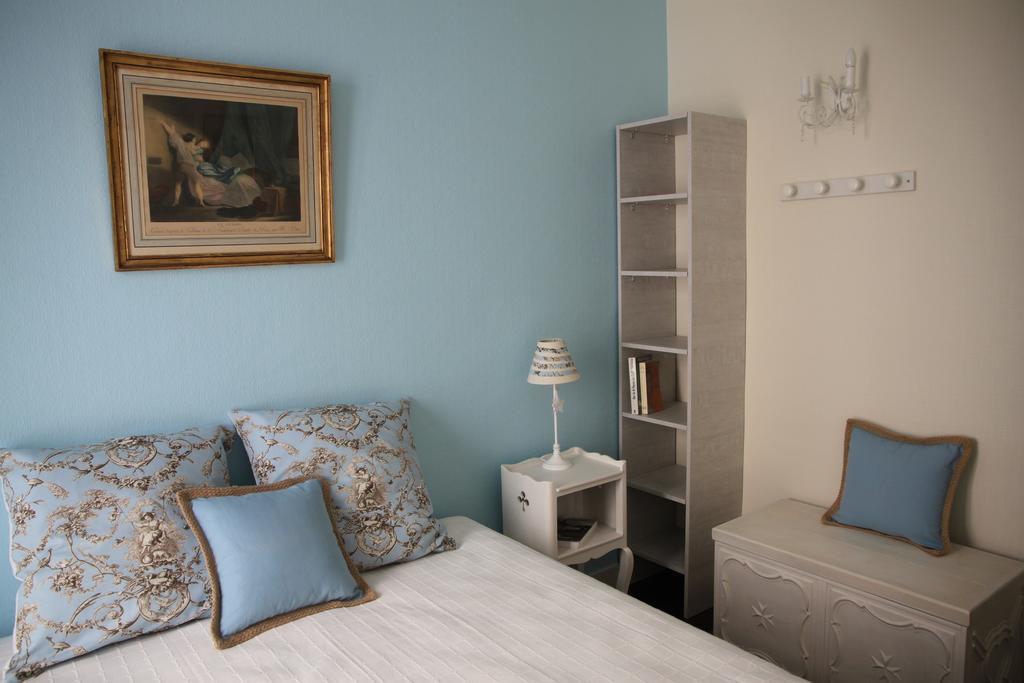Apartment Lourmel باريس الغرفة الصورة